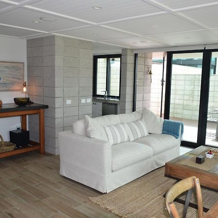 157 Field Way Luxury Lodge Waikanae Exterior foto