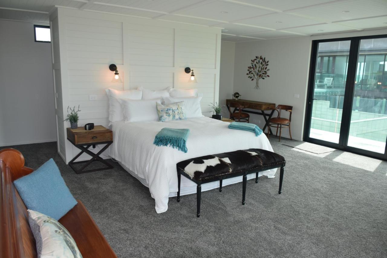 157 Field Way Luxury Lodge Waikanae Exterior foto