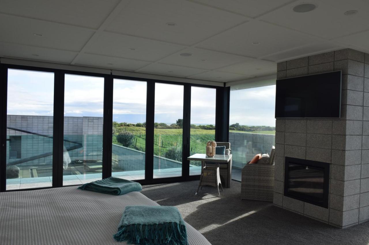 157 Field Way Luxury Lodge Waikanae Exterior foto