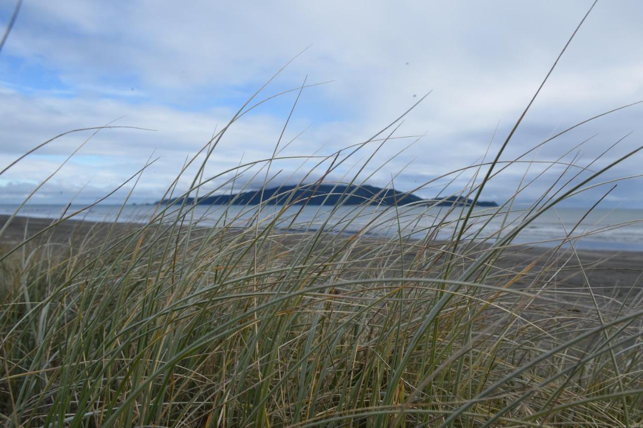 157 Field Way Luxury Lodge Waikanae Exterior foto