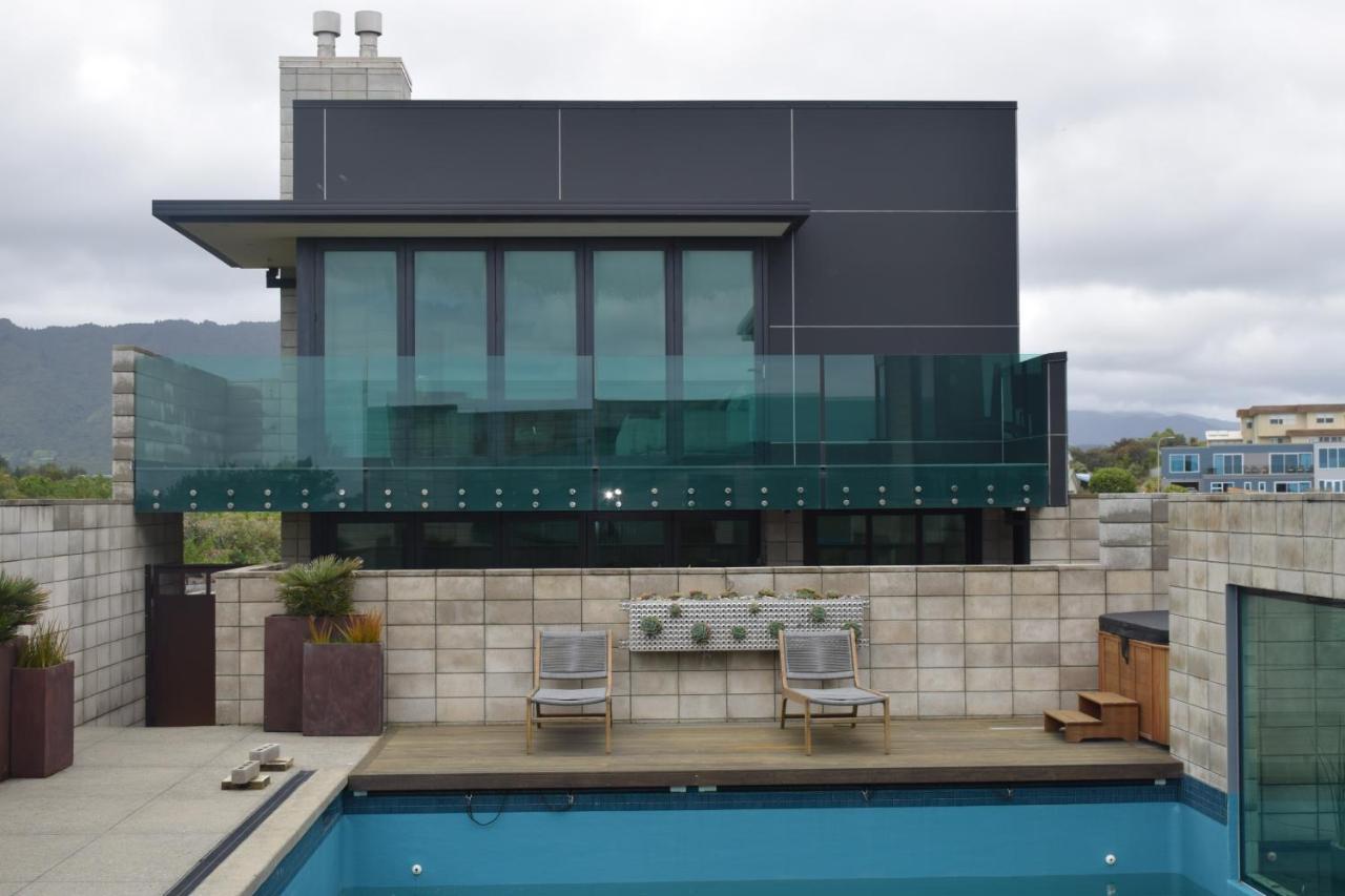 157 Field Way Luxury Lodge Waikanae Exterior foto